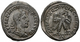 FILIPO I. Tetradracma. (Ve. 11,99g/27mm). 249 d.C. Antioquía. (Seaby 3958). Anv: Busto laureado, drapeado y con coraza de Filipo I a derecha, alrededo...