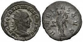 TRAJANO DECIO. Antoniniano. (Ar. 3,38g/22mm). 249-251 d.C. Roma. (RIC 28b). Anv: Busto radiado y con coraza de Trajano Decio a derecha, alrededor leye...