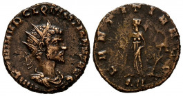 QUINTILO. Antoniniano. (Ae. 3,41g/20mm). 270 d.C. Roma. (RIC 22). Anv: Busto radiado, drapeado y con coraza de Quintilo a derecha, alrededor leyenda: ...