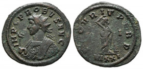 PROBO. Antoniniano. (Ae. 3,97g/24mm). 282 d.C. Ticinum. (RIC 525). Anv: Busto radiado y con coraza sosteniendo cetro con águila imperial, alrededor le...