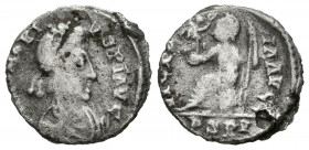 HONORIO. 1/2 Silicua de imitación visigoda. (Ar. 1,03g/13mm). 415 d.C. Ceca incierta, imitando a Rávena. (RIC 3703). Anv: Busto drapeado y diademado d...