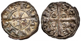 PEDRO I (1196-1213). Dinero (Ve. 0,77g/20mm). S/D. Barcelona (Cru. V.S. 300). Anv: Cruz interior con botón central, alrededor leyenda: BARQINONA. Rev:...