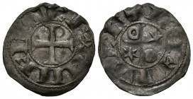 ALFONSO VI (1073-1109). Dinero (Ve. 0,63g/18mm). S/D. Toledo. (FAB-8.2). Anv: cruz patada. Leyenda: ANFVS REX; Rev: dos roeles y dos estrellas. Leyend...