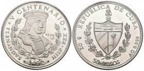 CUBA. 50 Pesos. (Ar. 155,33g/65mm). 1990. V Centenario. Fernando Rey de España. (Km#295). Plata de 0,999 milésimas. SC. Sólo 2000 acuñaciones.