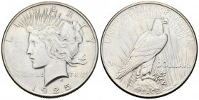 ESTADOS UNIDOS. 1 Dollar (Ar. 26,75g/38mm). 1925. Philadelphia. (Km#150). EBC.