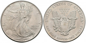 ESTADOS UNIDOS. 1 Dollar. (Ar. 31,17g/40mm). 1993. Sin marca de ceca. American Silver Eagle. (Km#273). SC.