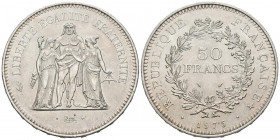 FRANCIA. 50 Francs. (Ar. 30,02g /41mm). 1975. Hércules. (Km # 941). EBC+.
