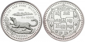 NEPAL. 1000 Rupees. (Ar. 155,91g/65mm). 1988. Snow Leopard. (Km#1036). Plata de 0,999 milésimas. PROOF. 5.000 unidades acuñadas.