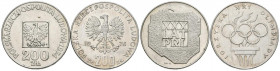 POLONIA. Conjunto de 2 monedas de 200 Zloty de plata acuñados en 1974 y 1976. Alto estado de conservación. A EXAMINAR.