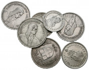 SUIZA. Conjunto de 7 monedas de plata con valores comprendidos entre 1 y 5 Francos acuñados entre 1920 y 1965. Diferentes estados de conservación. A E...