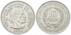 URUGUAY. 10 Pesos (Ar. 12,53g/33mm). 1961. 150 Aniversario de la Revolución contra España. (Km#43). EBC.