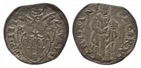 FANO. Paolo III (1534-1549). Quattrino Mi (0,55 g). Stemma a cuore - R/ il santo in piedi a testa nuda tiene in mano la mitria. MIR 922/1. BB