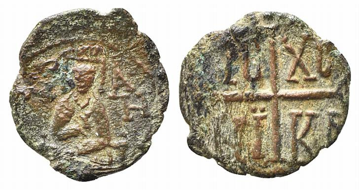 MESSINA. Ruggero II (1105-1154). Mezzo follaro AE (1,09 g). Il re seduto in tron...