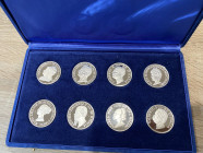 MEDAGLIE. Cofanetto con 8 medaglie in argento 0.925 raffiguranti i reali di Savoia (peso di ogni singola medaglia ca.20 g). Proof