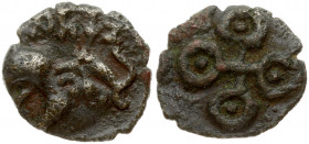 India Ikshvaku dynasty 1 Unit (227-306). Obverse: Elephant to Right. Reverse: Ujjaini type unconnected circles. Copper 2.54g. ACR 727