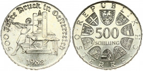 Austria 500 Schilling 1982 500 Years of Austrian Printing. Obverse: Value within circle of shields. Reverse: Ancient printing system; date at bottom. ...