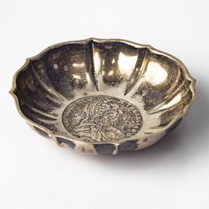 Austria Sterling Coin Dish Maria Teresia 1 Thaler (1780). Silver.(with a coin mi...