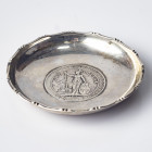 Great Britain Coin Dish Trade Dollar 1911 (Bombay). Silver. (with a coin minted in 1911 date of manufacture of the product is unknown). Weight approx:...