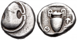BOEOTIA. Thebes. Circa 425-400 BC. Stater (Silver, 21 mm, 10.89 g). Boeotian shield . Rev. Θ-Ε Amphora with tall handles; to right, bunch of grapes; a...