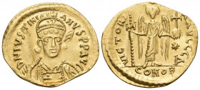 Justinian I, 527-565. Solidus (Gold, 20.5 mm, 3.95 g, 6 h), Constantinople, 4th officina (Δ), 527-537. D N IVSTINIANVS PP AVG Helmeted and cuirassed b...