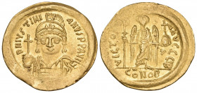 Justinian I, 527-565. Solidus (Gold, 21 mm, 4.49 g, 7 h), Constantinople, IB = 12th officina, 537-542. D N IVSTINIANVS P P AVI Diademed, helmeted and ...