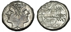 ACUÑACIONES ANÓNIMAS. Cuadrigato. Roma (218-212 a.C.). A/ Cabeza janiforme de los Dióscuros. R/ Júpiter en cuádriga a der.; Ley.: ROMA •, incusa. AR 7...