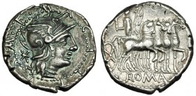 ACILIA. Denario. Roma (130 a.C.). FFC-93. SB-4. Pátina azulada en el anv. MBC+/EBC-.