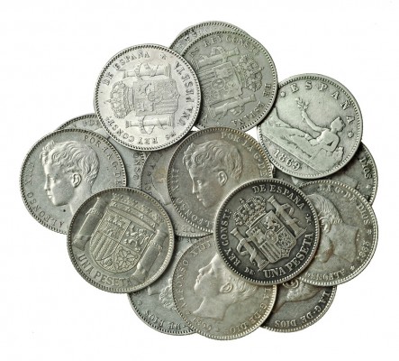 Colección de 16 monedas de 1 peseta diferentes: 1869 (ESPAÑA), 1876, 1882, 1883,...
