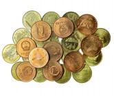 CHINA. 5 yuan. 1993-1999. Bronce (10), 2001-2011, Latón (18). Total 28 monedas diferentes. SC.