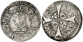 1682. Carlos II. Barcelona. 1 croat. (Cal. 665) (Cru.C.G. 4904k). 2,42 g. Punto después de REX. Rayita en reverso. Buen ejemplar. MBC+.