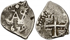 1679/8. Carlos II. Potosí. 1/2 real. Inédita. 1,83 g. Doble fecha: tres dígitos en anverso (679) y cuatro en reverso (1679/8), con rectificación muy c...