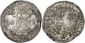 1673. Carlos II. Bruselas. 1 patagón. (Vti. 412) (Vanhoudt 698.BS) (Van Gelder & Hoc 350-2a). 28,24 g. Bonita pátina. MBC+.