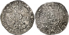 1673. Carlos II. Brujas. 1 patagón. (Vti. 435) (Vanhoudt 698.BG) (Van Gelder & Hoc 350-4a). 27,95 g. MBC.