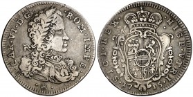 1715. Carlos III, Pretendiente. Nápoles. IM-MF/A. 1 tari. (Vti. falta) (MIR. 324/1) (Pannuti-Riccio 13a). 4,27 g. Con el título de rey de España. MBC-...