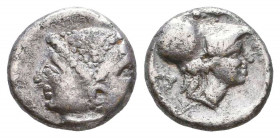 Greek Obol, Ca. 350-300 BC. AR.

Condition: Very Fine

Weight: 1,3 gr
Diameter: 10,8 mm