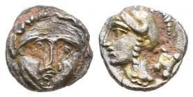 Greek Obol, Ca. 350-300 BC. AR.

Condition: Very Fine

Weight: 0,8 gr
Diameter: 10 mm