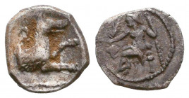 Greek Obol, Ca. 350-300 BC. AR.

Condition: Very Fine

Weight: 0,6 gr
Diameter: 10,4 mm