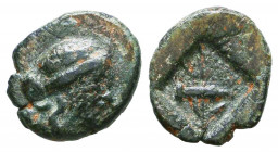 Greek Coins, Ae.

Condition: Very Fine

Weight: 1,3 gr
Diameter: 13,1 mm