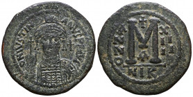 Justinian I. 527-565. AE 

Condition: Very Fine

Weight: 21,4 gr
Diameter: 41,4 mm
