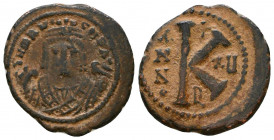 Mauricius Tiberius (582-602 AD). AE 

Condition: Very Fine

Weight: 4,9 gr
Diameter: 23,9 mm