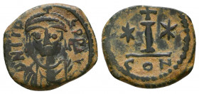 TIBERIUS II CONSTANTINE. 578-582 AD. Æ 

Condition: Very Fine

Weight: 2,8 gr
Diameter: 19 mm
