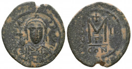 TIBERIUS II CONSTANTINE. 578-582 AD. Æ 

Condition: Very Fine

Weight: 13 gr
Diameter: 28,1 mm