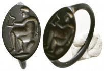 Very Beautiful Ancient Roman Seal Ring, Ae Bronze, 1st - 3rd century AD

Condition: Very Fine

Weight: 5,2 gr
Diameter: 25,9 mm