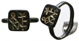 Byzantine Seal Ring with monogram, 7th - 13th century AD.
Condition: Very Fine

Weight: 6,3 gr
Diameter: 26,4 mm