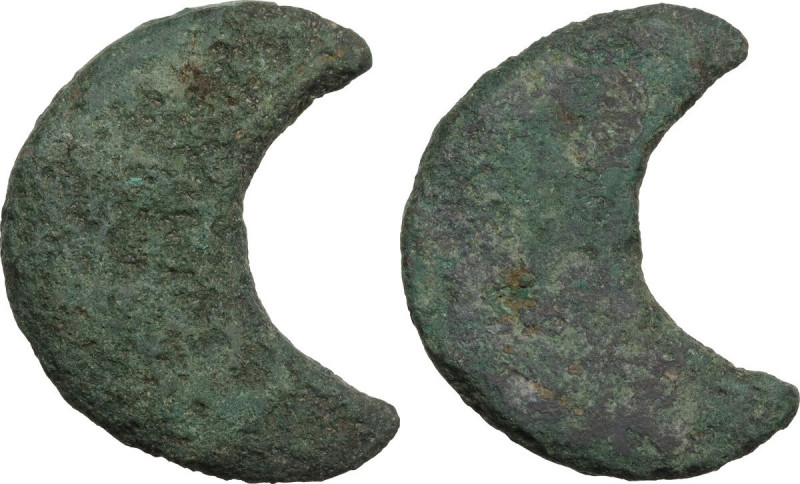 Aes Premonetale. Aes Formatum. AE crescent-shaped cast Ingot. Etruria (?), 8th-4...