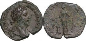 Commodus (177-192). AE Sestertius, 181-182 AD. Cf. RIC III 345 var. (SALVS AVG TRP VII IMP V COS III PP). AE. 17.00 g. 39.00 mm. A superb portrait. De...