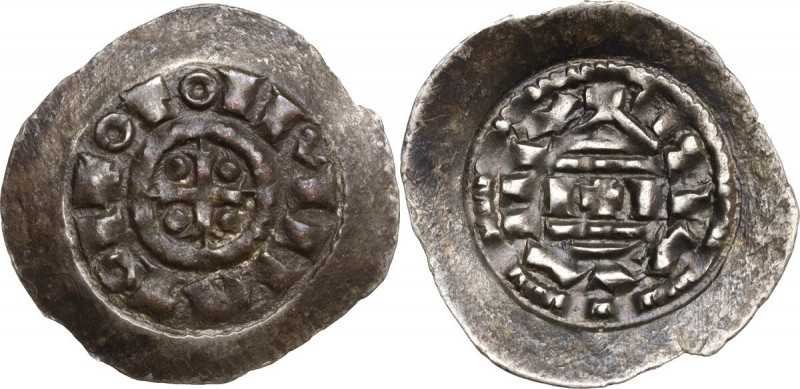 Venezia. Ottone II o III di Sassonia (973-1002). Denaro scodellato. CNI tav. II,...