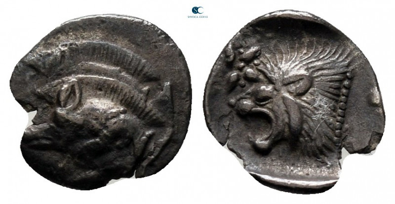 Mysia. Kyzikos circa 525-475 BC. 
Hemiobol AR

9 mm, 0,29 g



nearly ver...