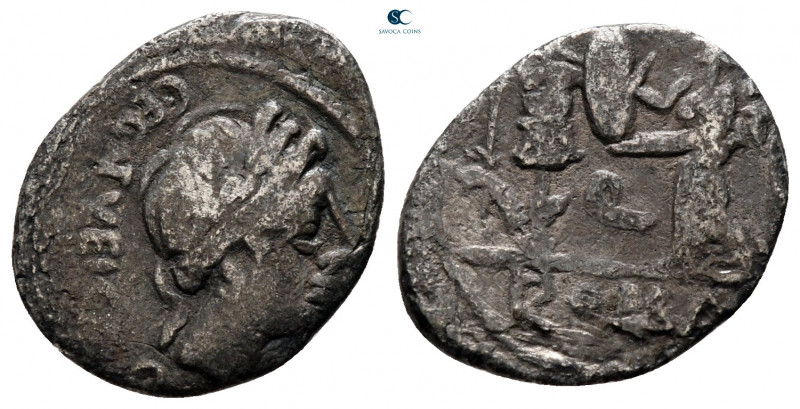 C. Egnatuleius C.f. 97 BC. Rome
Quinarius AR

17 mm, 1,49 g



nearly ver...