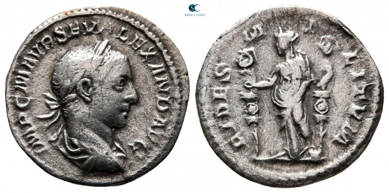 Severus Alexander AD 222-235. Rome
Denarius AR

19 mm, 2,97 g



very fin...